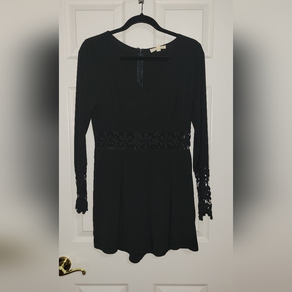 Black Romper - Picture 2 of 4